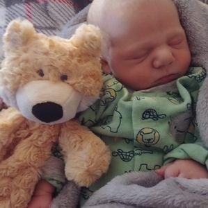 Meet your Posher, Paula